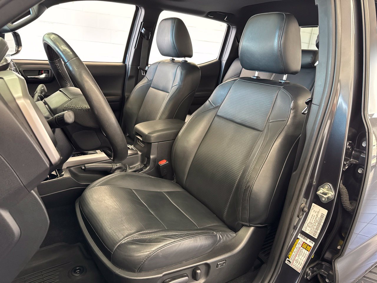 Certified 2021 Toyota Tacoma Limited w/ Nightshade Package AWD/4WD image 15