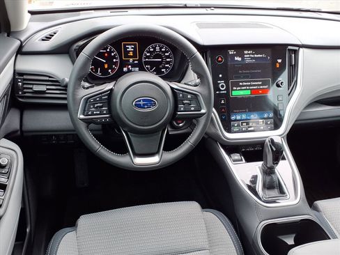 Used 2025 Subaru Outback Premium image 3