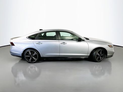 Certified 2023 Honda Accord Sport image 8