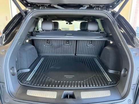 Certified 2024 Cadillac XT5 Sportv w/ LPO, Floor Liner Package AWD/4WD image 14