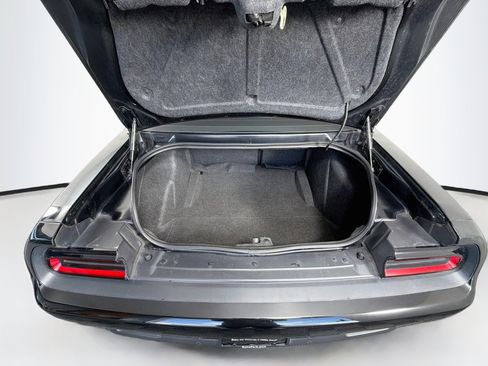 Used 2021 Dodge Challenger R/T Scat Pack RWD image 30