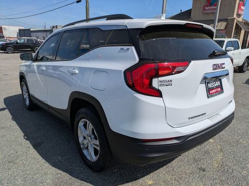 Used 2020 GMC Terrain SLE w/ Driver Convenience Package image 6