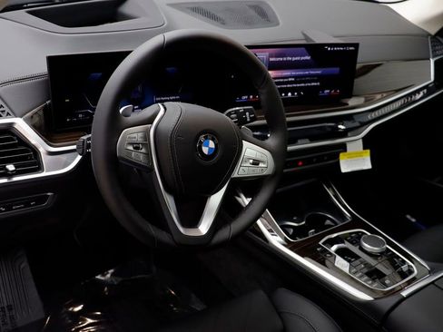 New 2026 BMW X7 xDrive40i image 7
