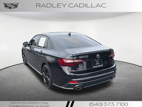 Used 2024 Volkswagen Jetta GLI Autobahn FWD image 18