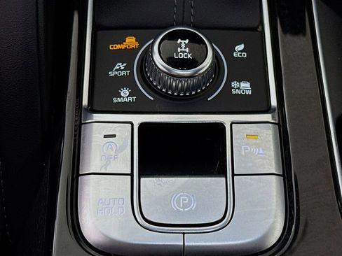 Used 2025 Kia Telluride EX X-Line image 13