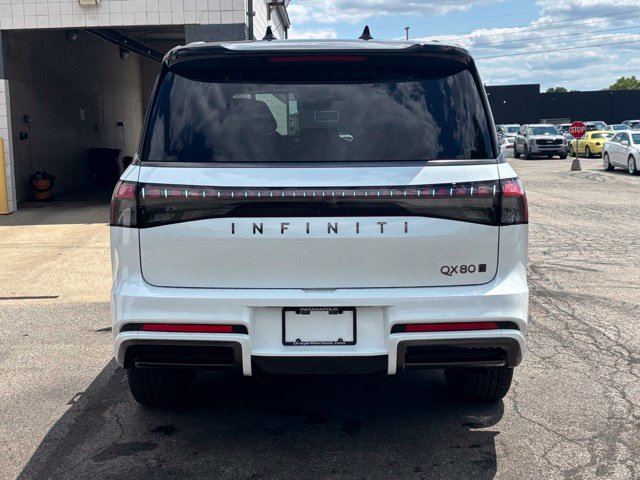 New 2027 INFINITI QX80 Autograph w/ Premium Cargo Package AWD/4WD image 6