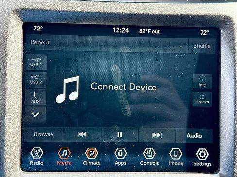 Used 2022 Jeep Cherokee Trailhawk w/ Trailer Tow Group image 14