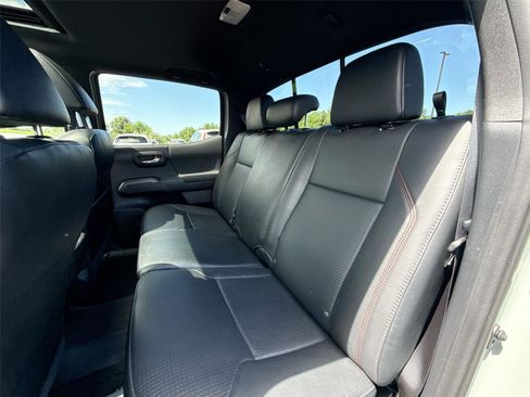 Used 2021 Toyota Tacoma TRD Pro AWD/4WD image 16
