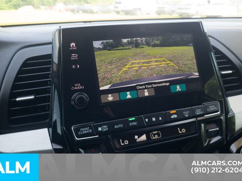 Used 2024 Honda Odyssey Touring image 10