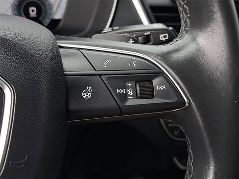 Certified 2023 Audi Q5 2.0T Prestige image 10