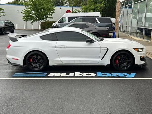 Used 2016 Ford Mustang Shelby GT350R w/ GT350R Equipment Group 920A image 15