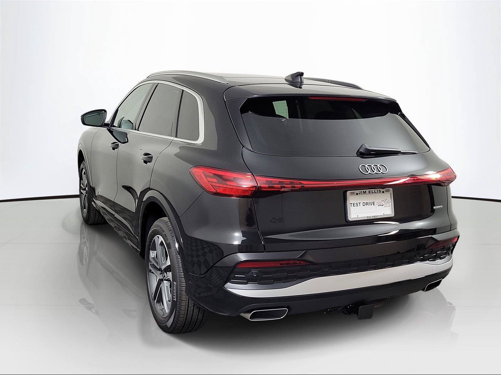 New 2026 Audi Q5 Premium Plus AWD/4WD image 4