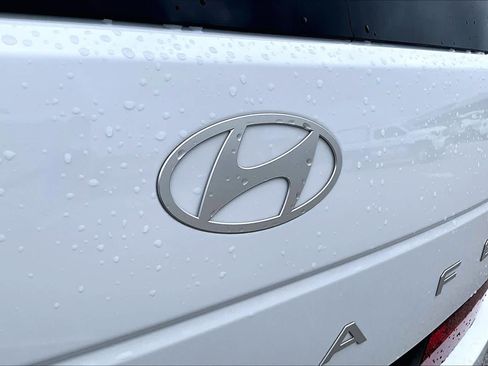 Used 2026 Hyundai Santa Fe SEL FWD image 31