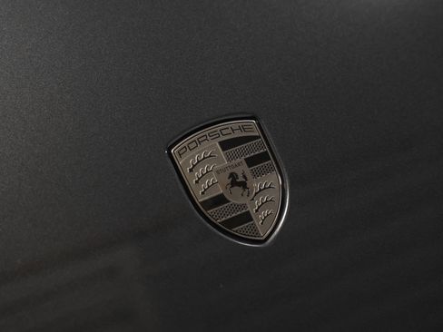 Used 2023 Porsche Taycan GTS image 19