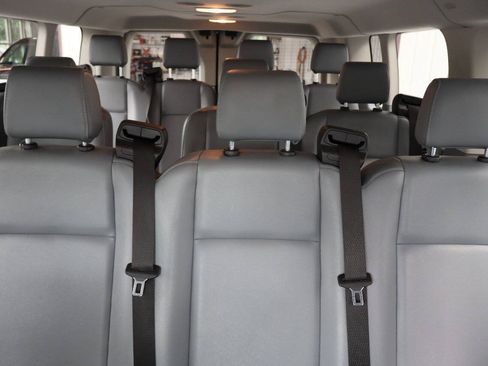 Used 2018 Ford Transit 350 XL RWD image 8