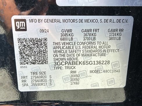 Used 2025 Chevrolet Silverado 1500 Custom image 39