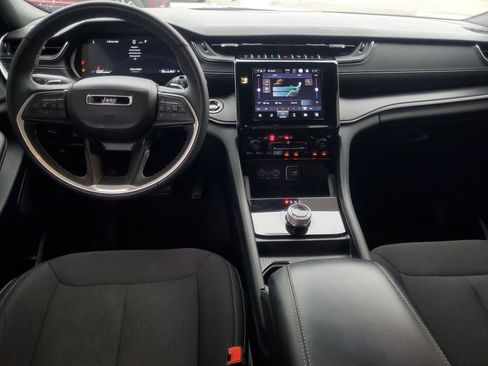 Used 2024 Jeep Grand Cherokee L Laredo w/ Luxury Tech Group I image 29