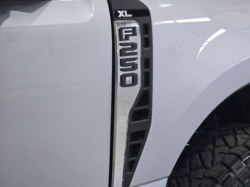 Used 2024 Ford F250 XL w/ XL Off-Road Package image 6