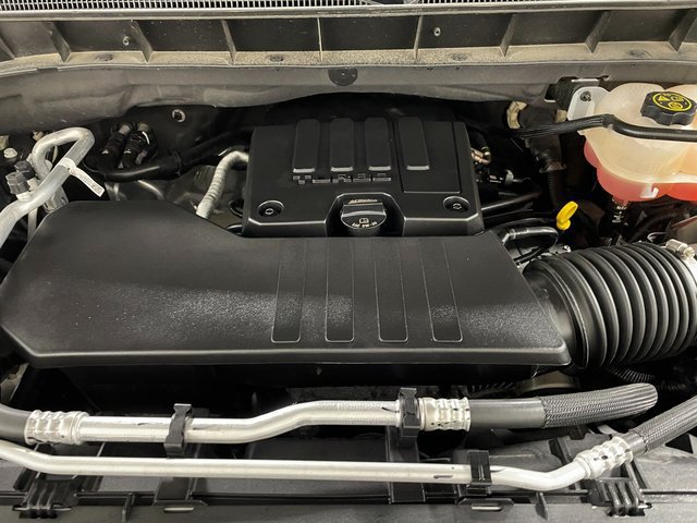 Used 2024 Chevrolet Silverado 1500 LT AWD/4WD image 23