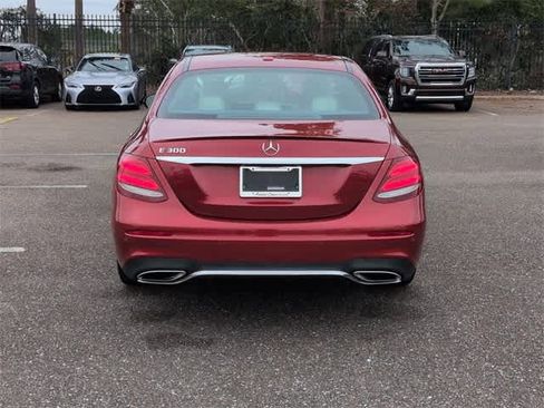 Used 2019 Mercedes-Benz E 300 image 7