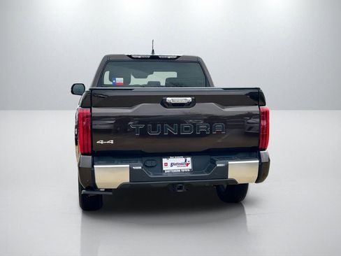 Used 2023 Toyota Tundra Limited w/ Power Package image 6