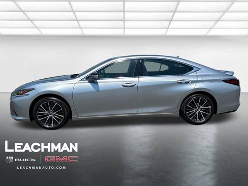 Used 2023 Lexus ES 350 w/ Premium Package FWD image 7