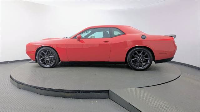 Used 2019 Dodge Challenger R/T w/ Blacktop Package RWD image 3