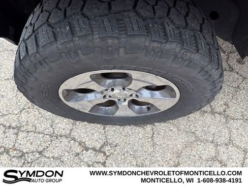 Used 2017 Jeep Wrangler Unlimited Sahara w/ Dual Top Group image 27