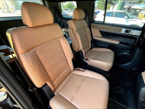 Used 2026 Hyundai Santa Fe Calligraphy image 17