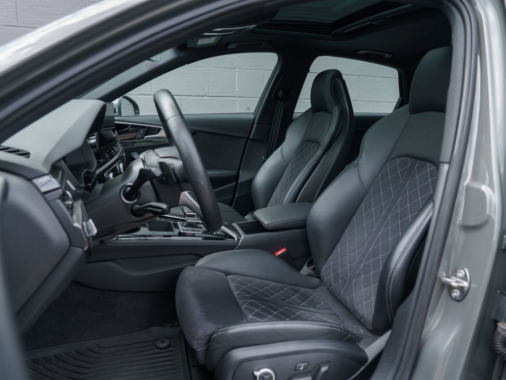 Used 2023 Audi S4 Premium Plus AWD/4WD image 5