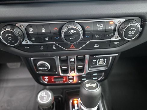 New 2026 Jeep Wrangler Unlimited Rubicon image 3