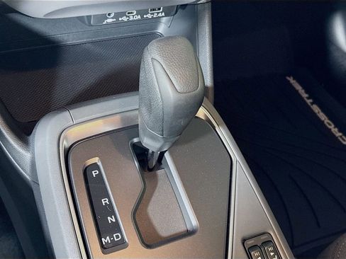 Certified 2025 Subaru Crosstrek 2.0i Premium image 17