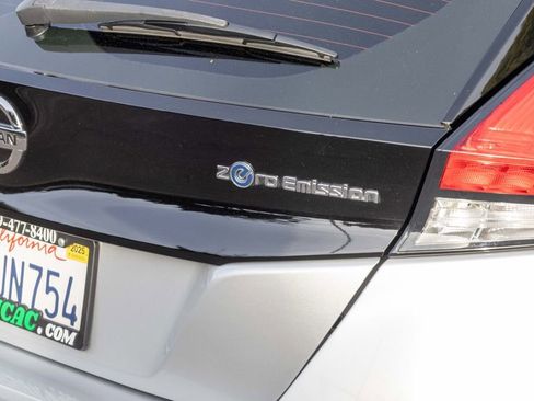 Used 2021 Nissan Leaf S w/ S Charge Package image 12