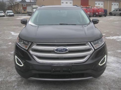 Used 2015 Ford Edge SEL w/ Equipment Group 201A image 2