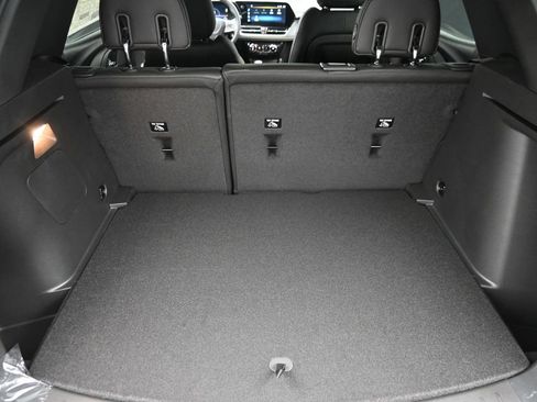 New 2026 Chevrolet TrailBlazer ACTIV w/ Convenience Package AWD/4WD image 11