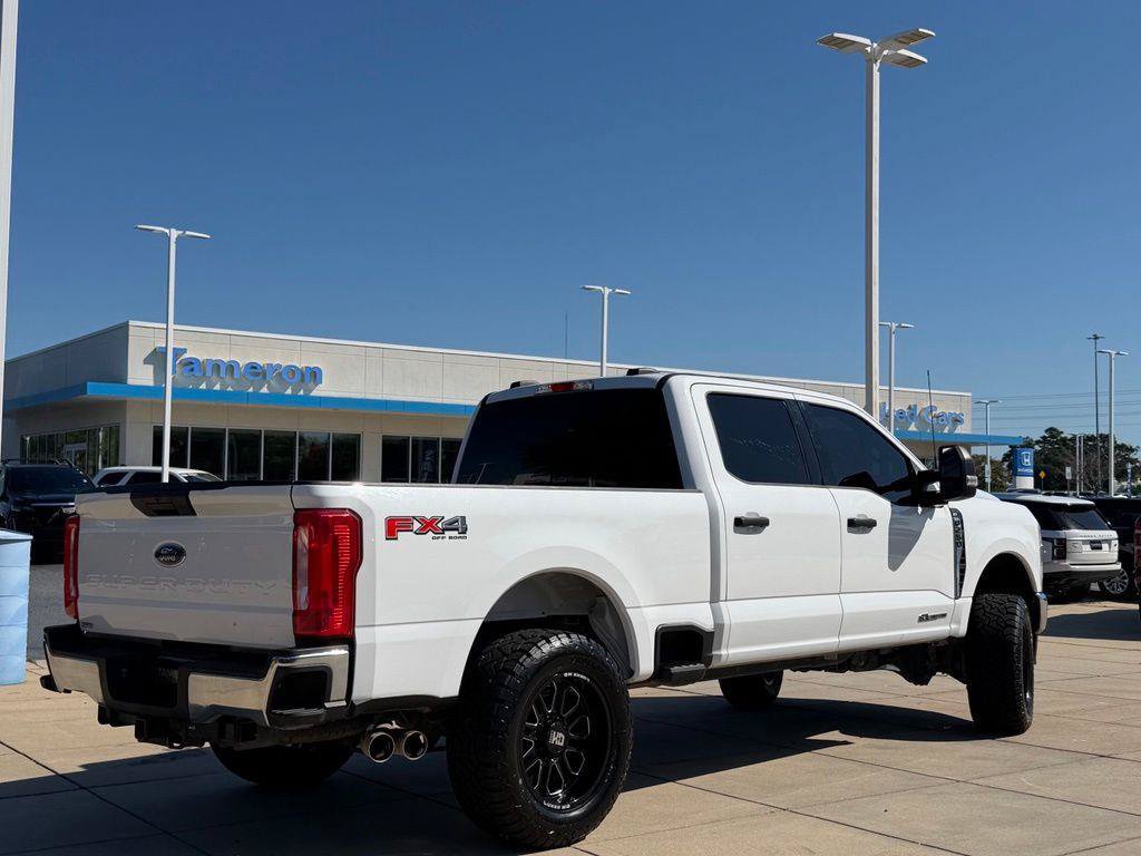 Used 2024 Ford F250 XLT w/ FX4 Off-Road Package AWD/4WD image 5