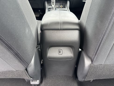 Used 2024 Nissan Sentra SV w/ All-Weather Package FWD image 18