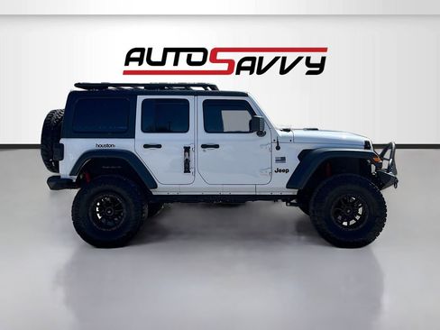 Used 2019 Jeep Wrangler Unlimited Sport S image 8