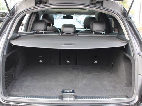 Certified 2021 Mercedes-Benz GLC 300 w/ Premium Package image 32