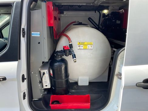 Used 2017 Ford Transit Connect XL FWD image 28
