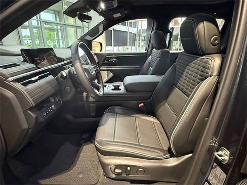 New 2025 GMC Sierra EV Denali image 13