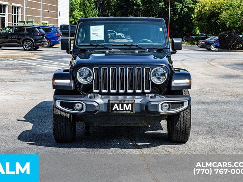 Used 2023 Jeep Wrangler Unlimited Sahara w/ LED Lighting Group AWD/4WD image 11