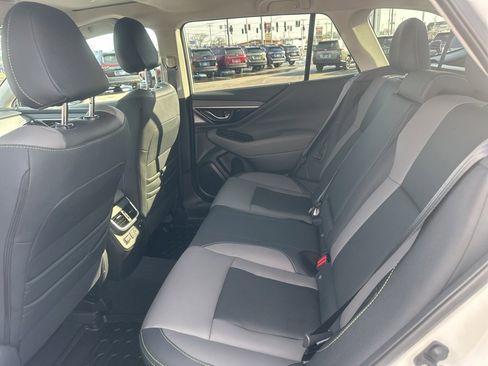 Certified 2025 Subaru Outback Onyx Edition XT image 24