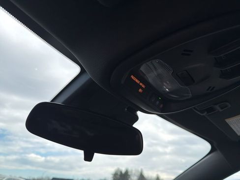 New 2026 Chevrolet Trax RS w/ Sunroof Package FWD image 26