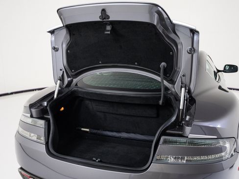 Used 2009 Aston Martin DBS Coupe RWD image 47