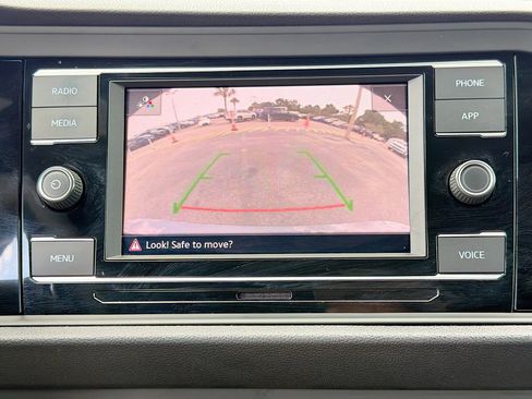 Used 2024 Volkswagen Jetta Sport FWD image 29