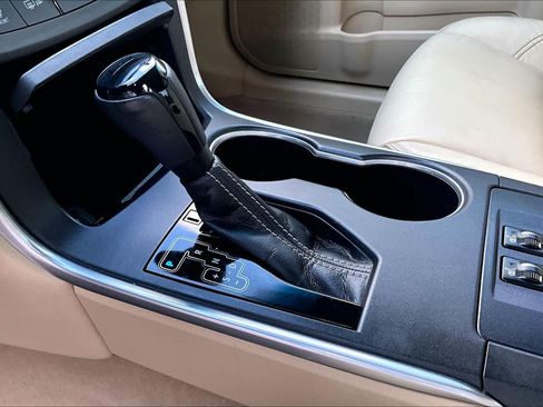 Used 2015 Toyota Camry XLE FWD image 20