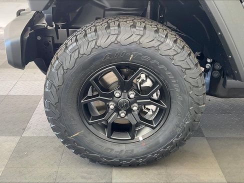 New 2026 Jeep Wrangler Unlimited Sport AWD/4WD image 14