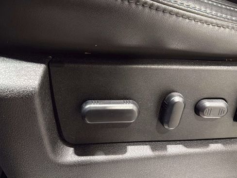 Used 2013 Ford F150 Platinum AWD/4WD image 20