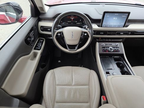 Used 2020 Lincoln Aviator Reserve image 24